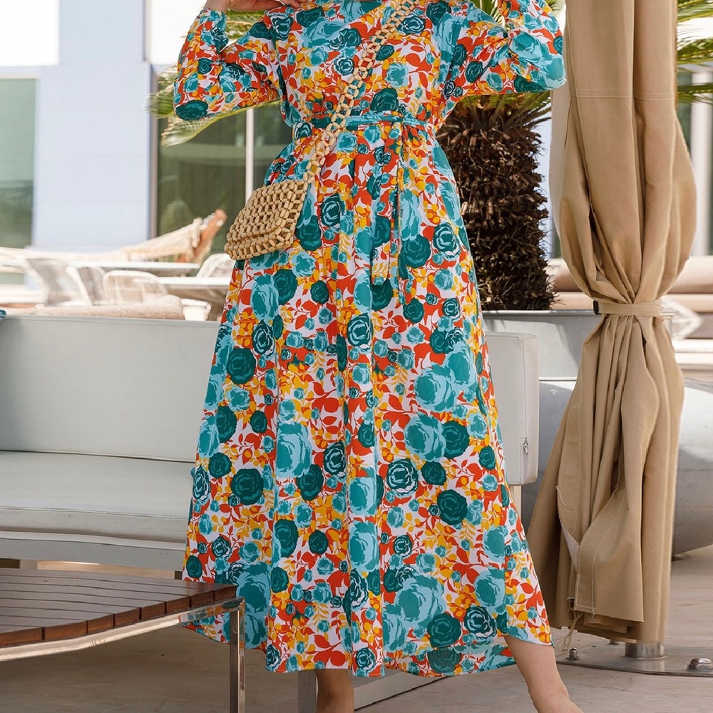 Long sleeve floral maxi dress with belt NEW WITH TAGS
